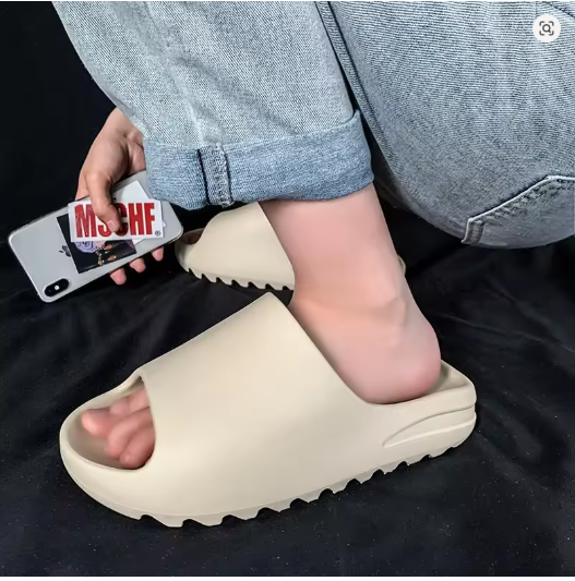 Men's Yeezy Coconut Slippers Summer Outer Wear Anti-slip